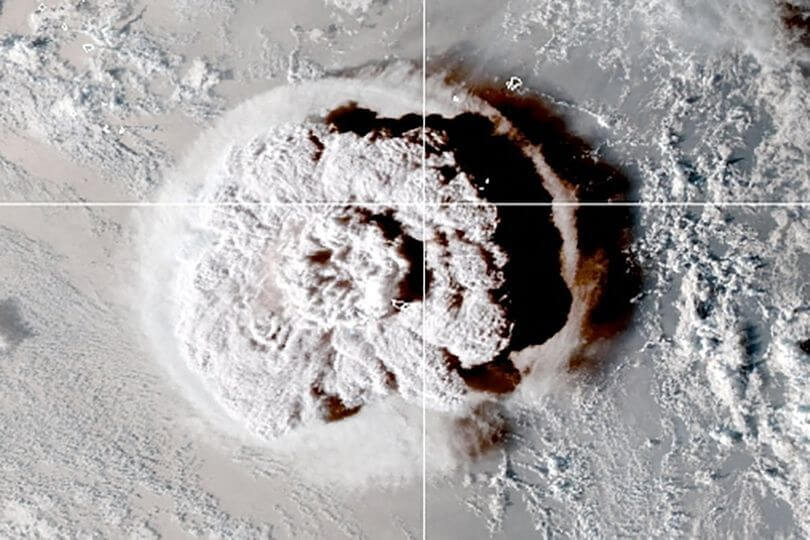 Larawan mula sa CIRA/NOAA/Handout via Reuters